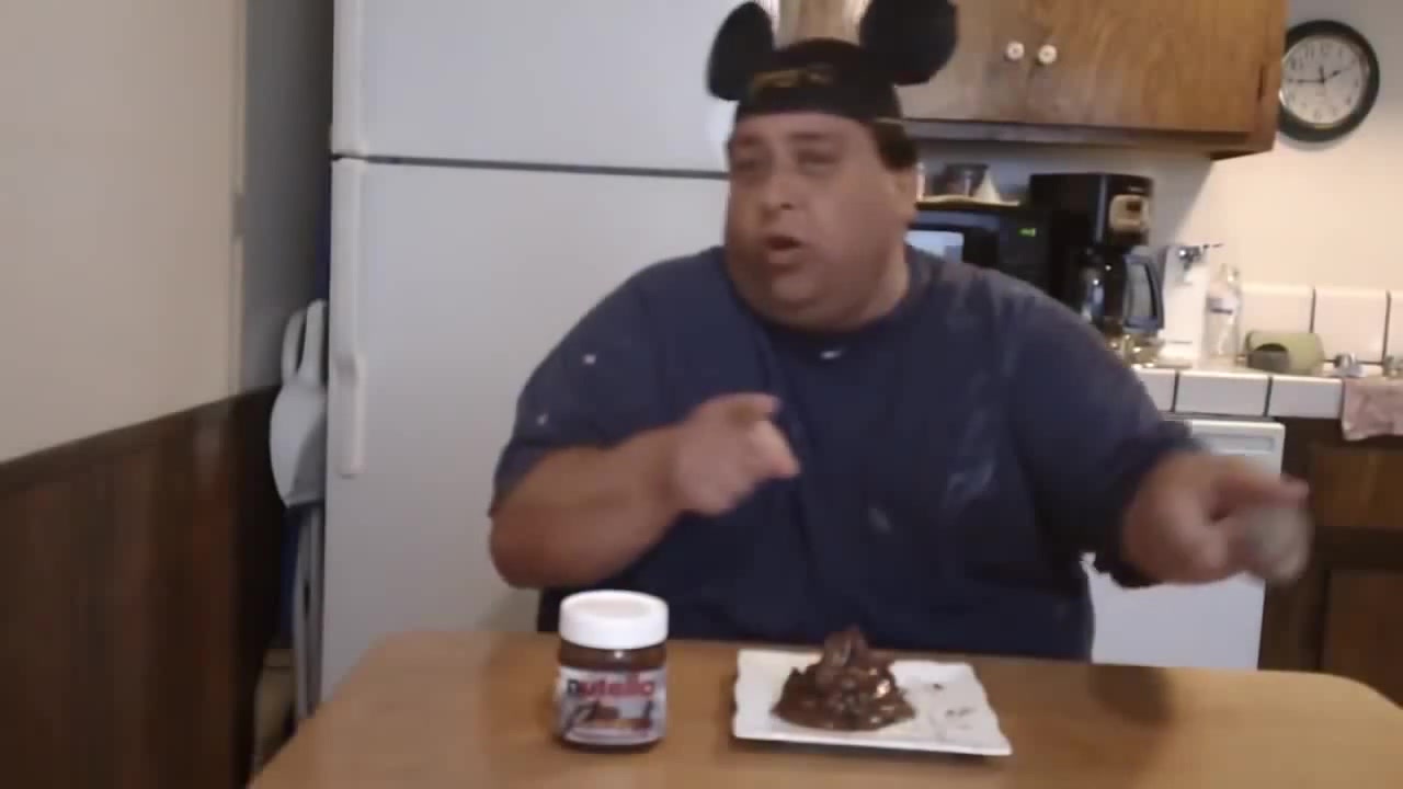 Joeys World Tour (gone Nutella) (GONE HOMOSEXUAL) (GONE IN YOUR NOSE