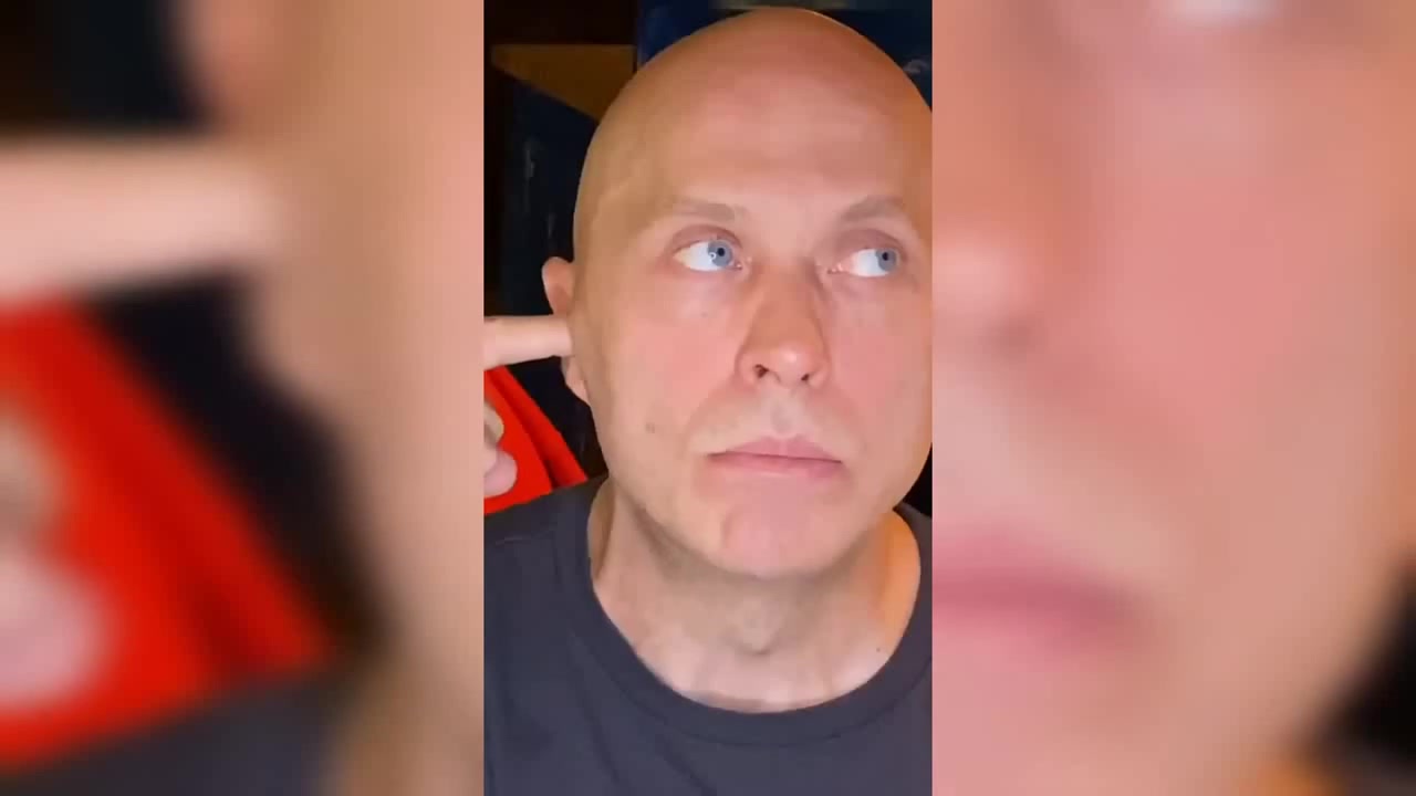 Лысый из бразерс - Coub - The Biggest Video Meme Platform