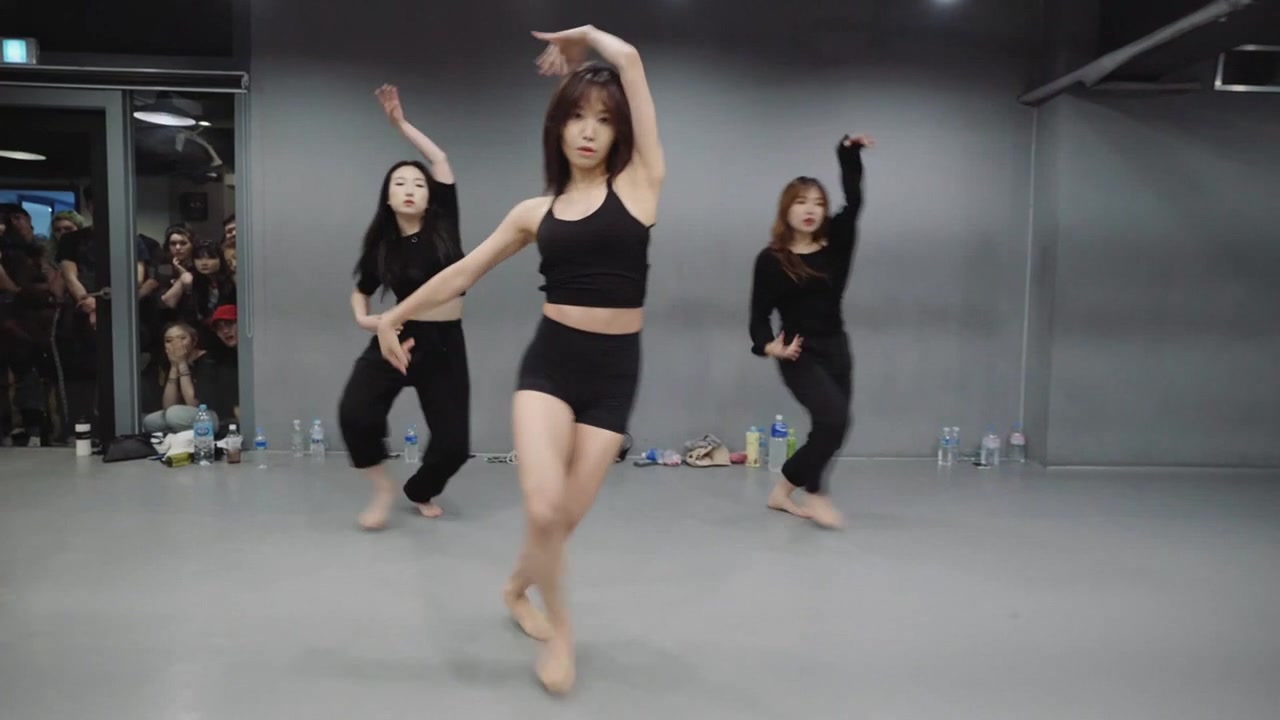 Señorita / May J Lee X Austin Pak Choreography - Coub - The Biggest Video  Meme Platform