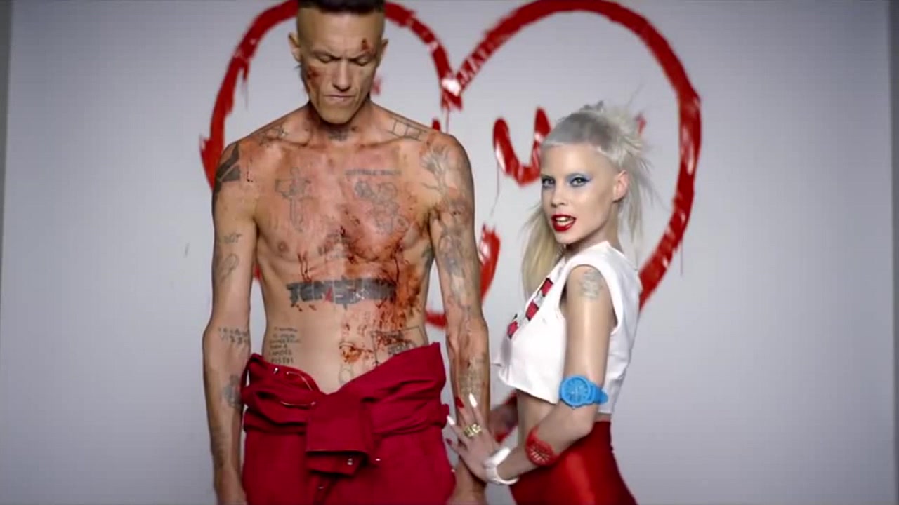 Ugly boy/die antwoord.