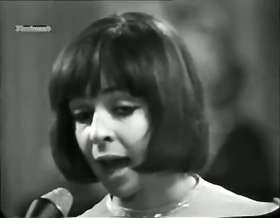 Vicky Leandros l'amour est bleu. Вики Леандрос Love is Blue. Vicky Leandros в молодости. Vicky Leandros Eurovision 1972.