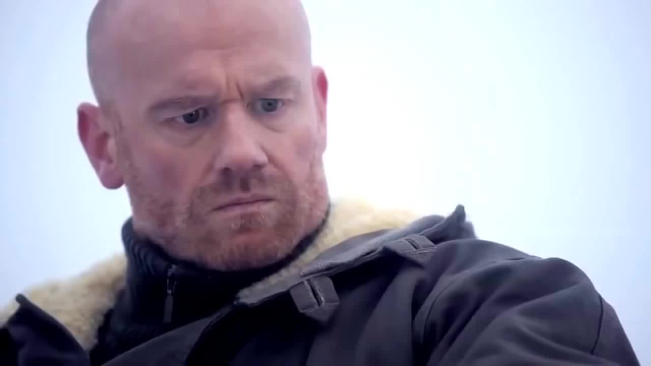 Шикарная короткометражка 2017 со смыслом! КИЛЛЕР И ВОЙНА. Новинки 2017 ...