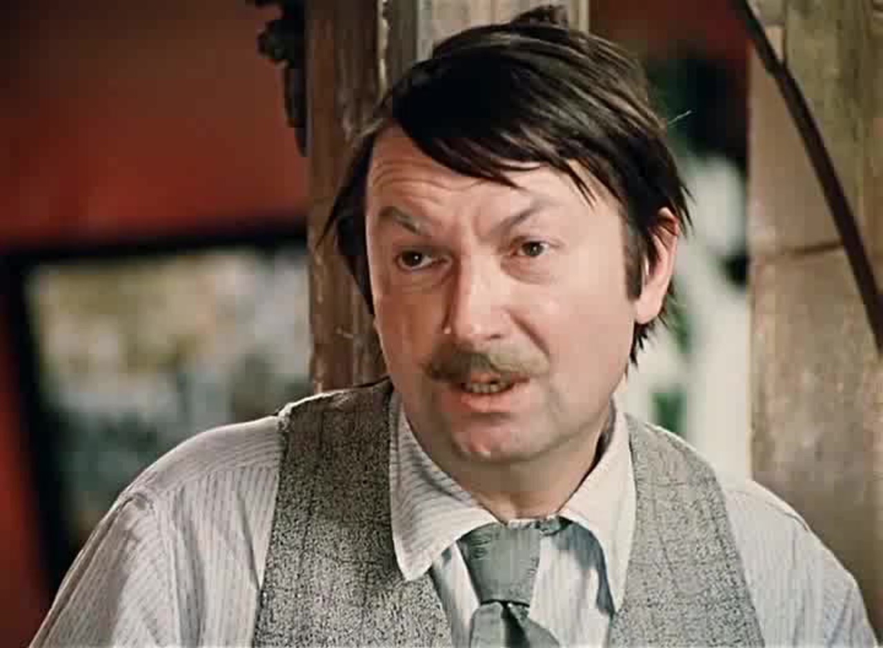 Могла бы быть аллергия на алкоголь. Не может быть. Человек либо нужен либо нет цитаты. Анекдоты про диван в картинках. Никакого романтизьму.